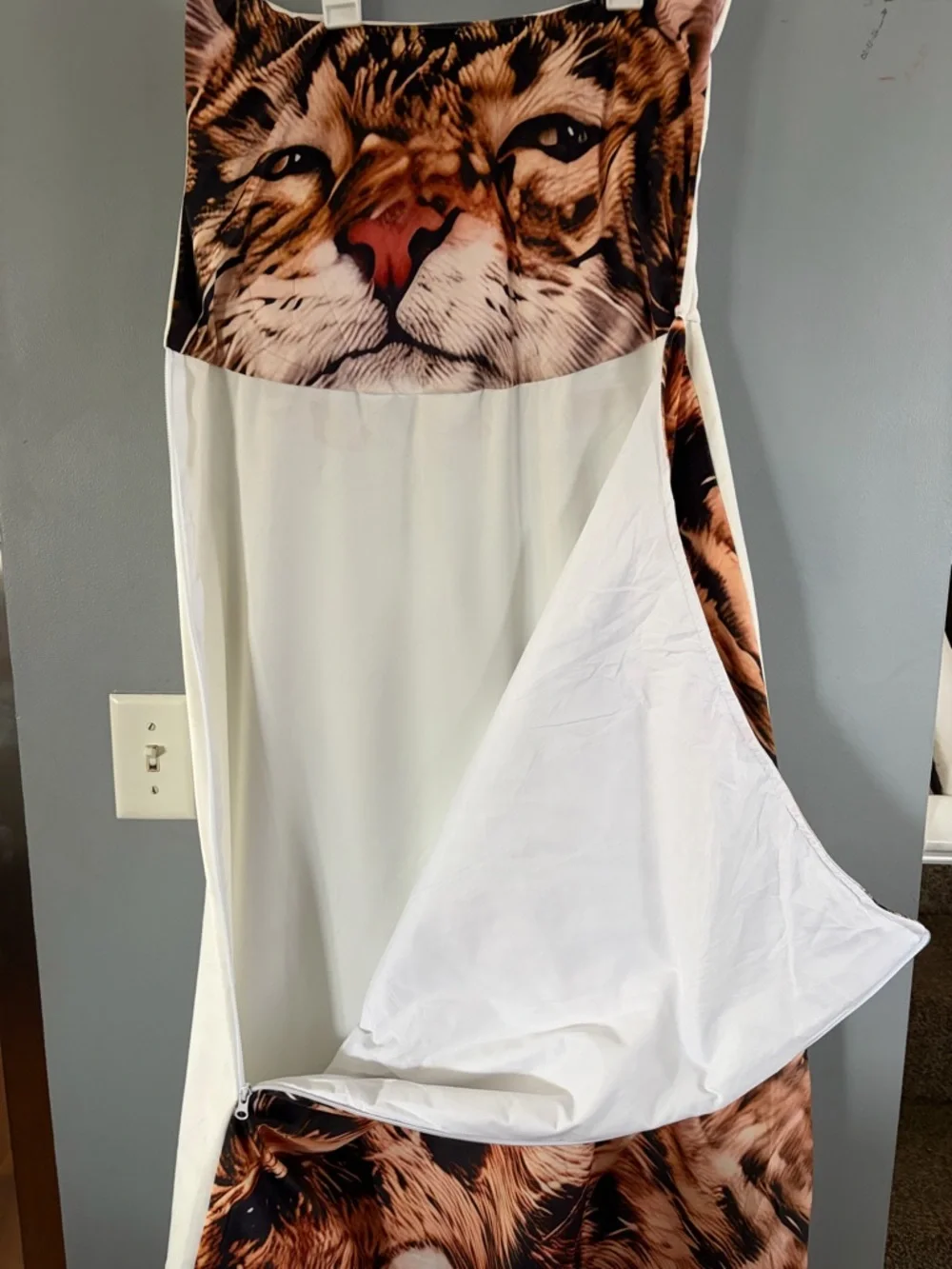 NWT Child’s Realistic Cat Print Pet Sleeping Bag w/ Attached Pillow